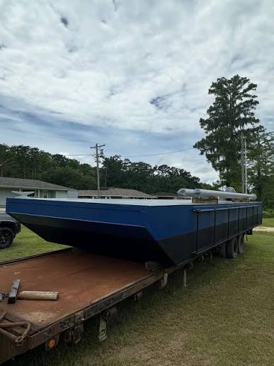 Barge